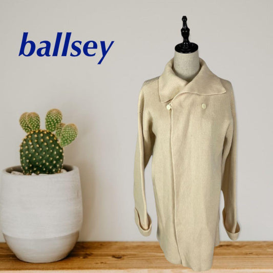 ballsey ニットウールコート　サイズM〜Ｌ　クリーム色　シンプル