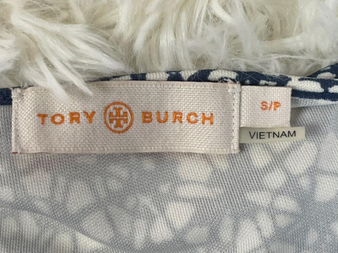 TORY BURCH ロングワンピースサイズS/P 白＆紺がらレーヨン100%